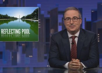 John Oliver resta a HBO fino al 2027