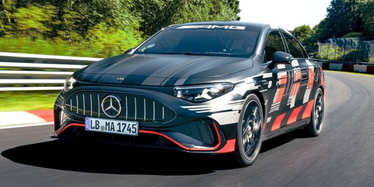 Mercedes-AMG CLA45 elettrica, record al Nürburgring