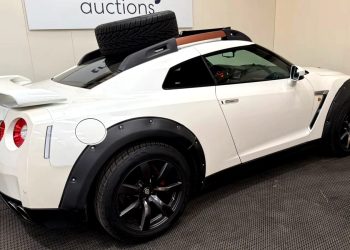 Nissan GT-R rialzata all’asta nei Paesi Bassi