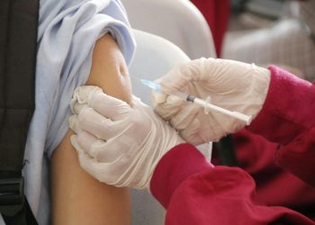 Melanoma, il vaccino personalizzato supera la fase 3